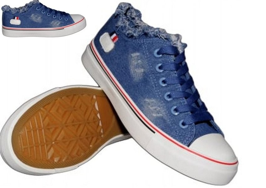 Buty 017