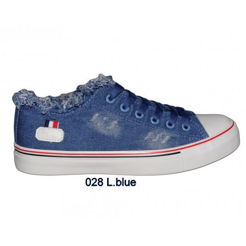 Buty 017