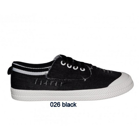 Buty 010